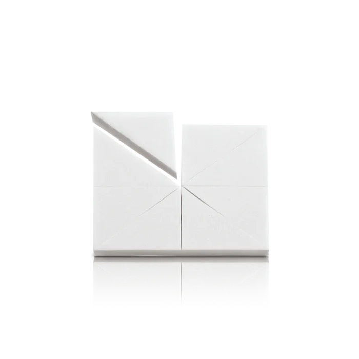 Glamorous Face Tipping Puff - Image 1